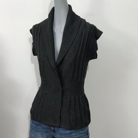 Maurice’s Gray Sweater Vest Tank‎ Cardigan Wide Collar size small - Picture 7 of 12